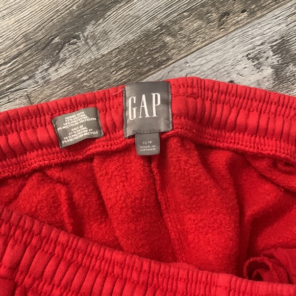 Red gap sweatpants size women’s xs - Picture 3 of 3
